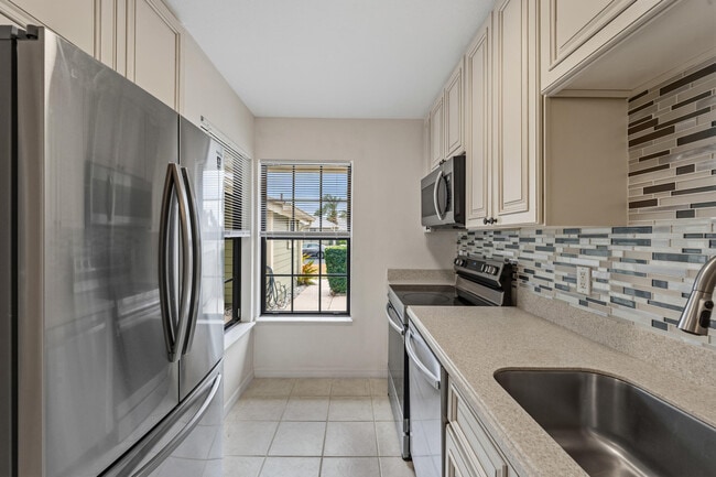 Building Photo - 1532 Gurley Ct