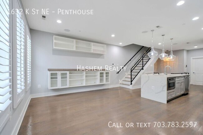 Building Photo - 1632 K St NE