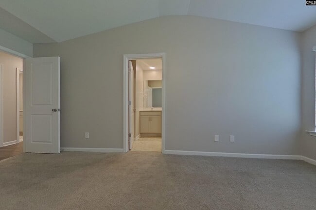 Building Photo - 122 Denali Cir