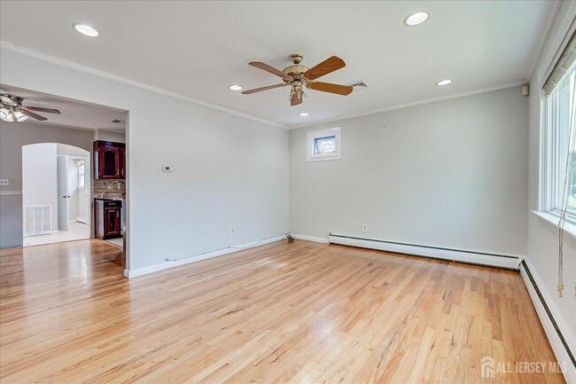 Building Photo - 111 Sonora Ave