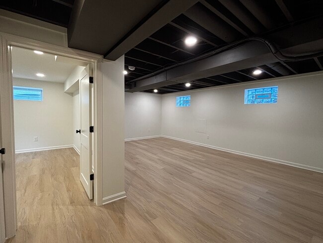 Building Photo - 7743 Highgate Pl