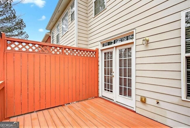 Building Photo - 438 Tioram Ln SE