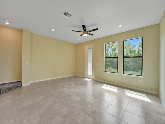 Building Photo - 4825 Chantily Road