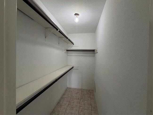 Building Photo - 4326 Hawk Meadow Dr