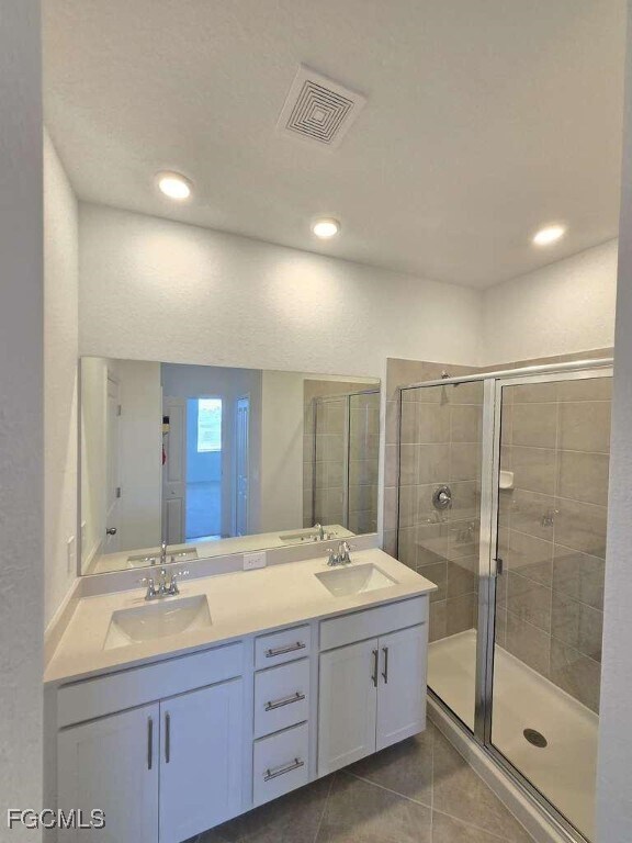 Building Photo - 14947 White Pearl Rd