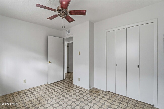 Building Photo - 3828 Taylor Ave