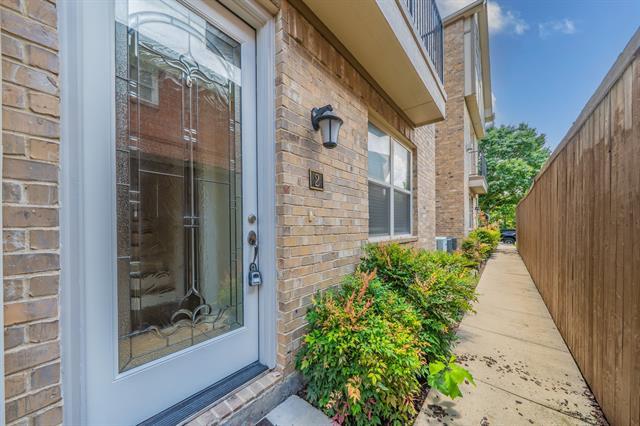 Building Photo - 4148 Grassmere Ln