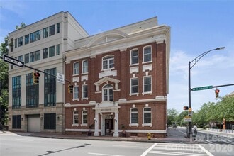 Building Photo - 229 N Church St