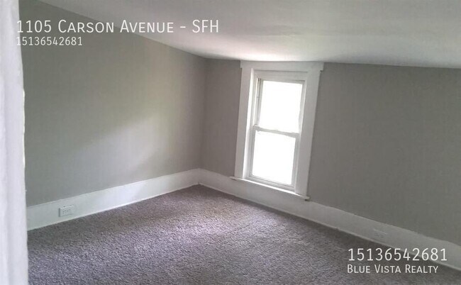 Building Photo - 1105 Carson Ave