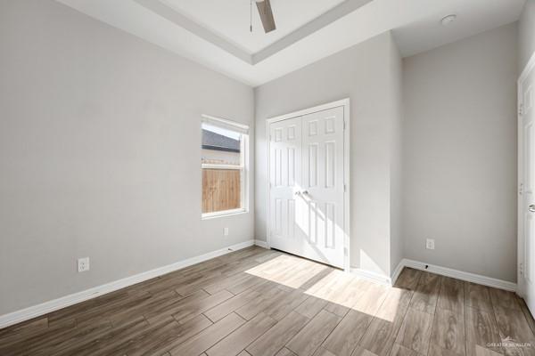 Building Photo - 905 W Kohala Ave