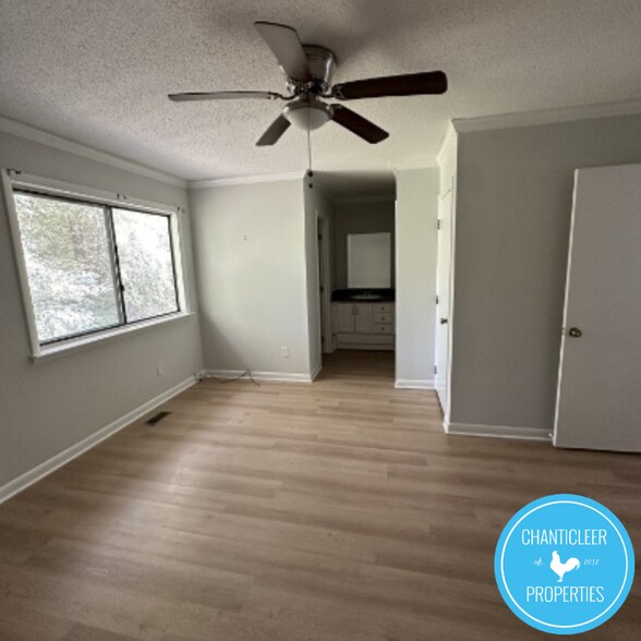 Building Photo - 7314 Sandy Creek Dr