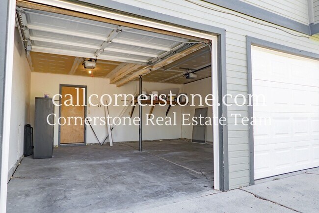 Building Photo - 161 Hoedown Cir