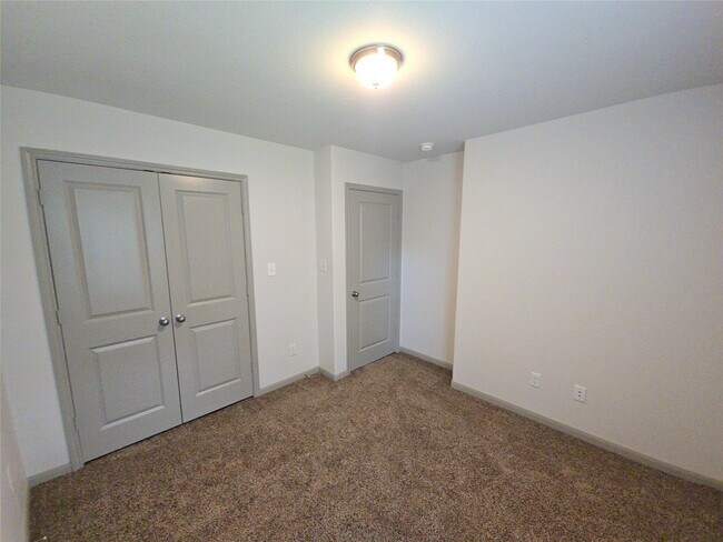 Building Photo - 626 Magnolia Bend