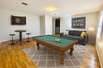 Building Photo - 1116 Browntop St