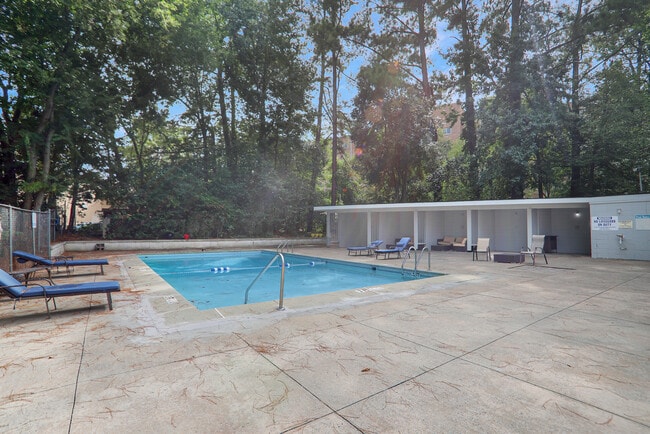 Building Photo - 2965 Pharr Ct S Northwest