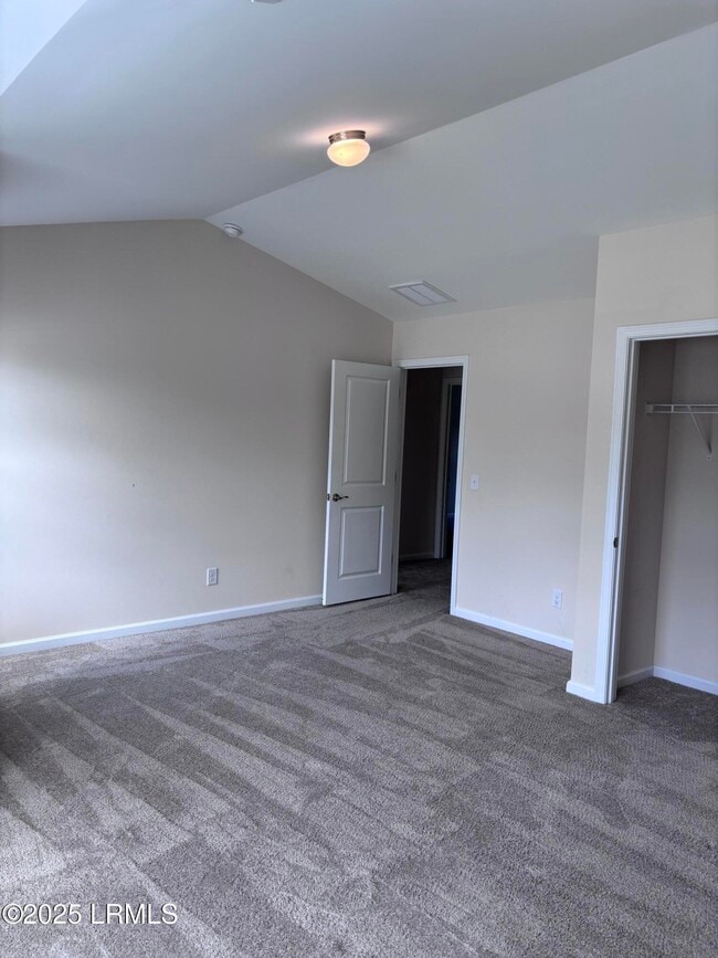 Building Photo - 10 Grand Willow Wy