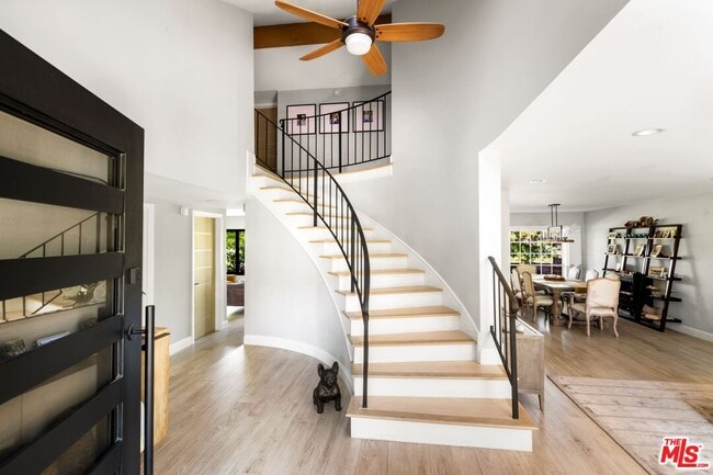 Building Photo - 28667 Acacia Glen St