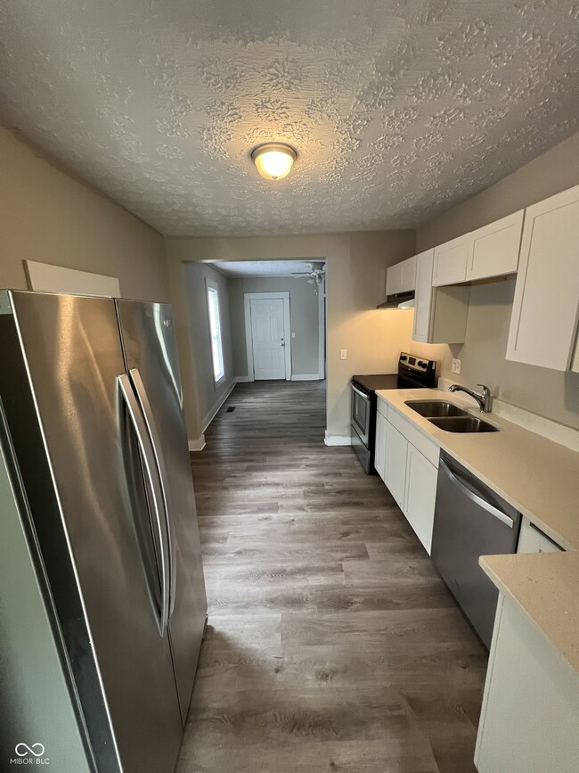 Building Photo - 3449 Boulevard Pl