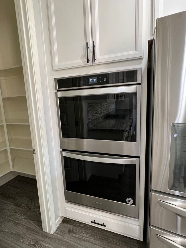Building Photo - 2019 Build in Gated East Mark Community