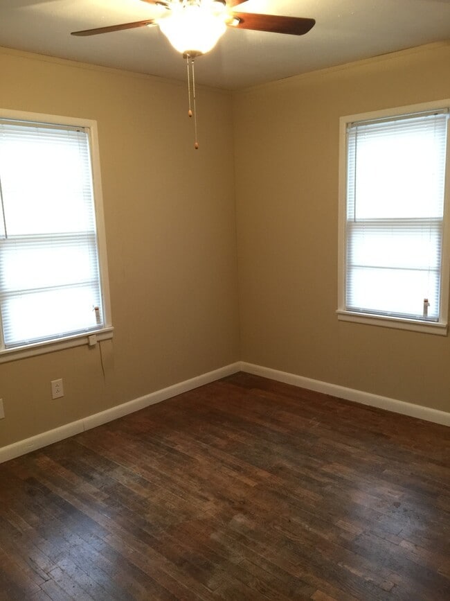 Building Photo - Peaceful 3 Bedroom in North Lubbock!