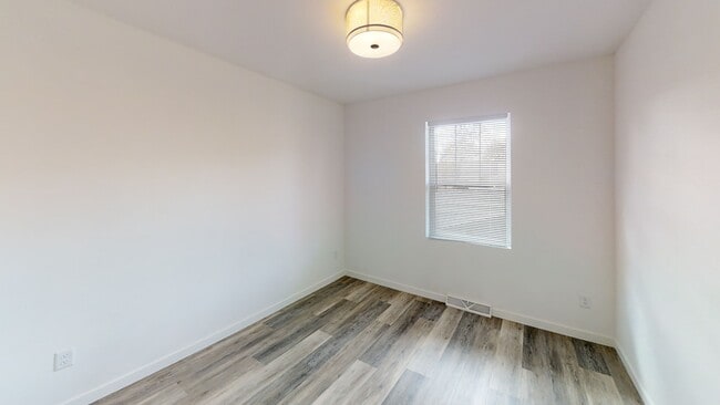 Building Photo - 1302 N 3rd Street