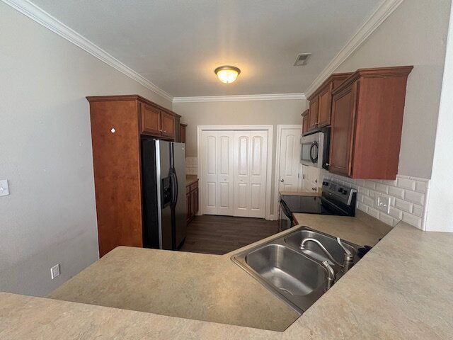 Building Photo - 2017A Cambria Dr