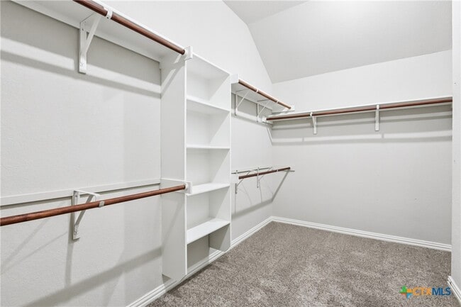 Building Photo - 1225 Havens Cross