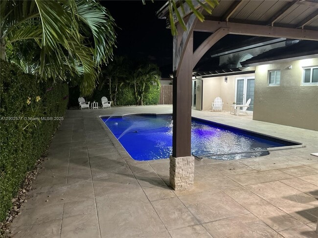 Building Photo - 15301 SW 168th Terrace