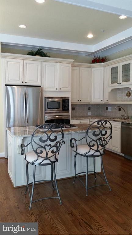 Building Photo - 1632 Colonial Hills Dr