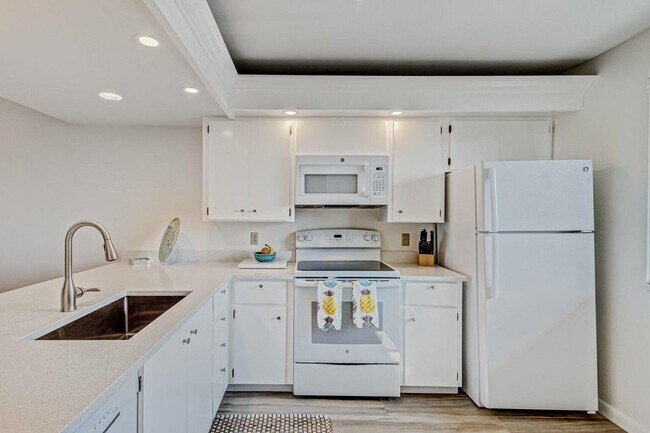 Building Photo - 601 S Seas Dr