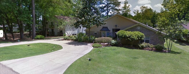 Building Photo - 204 Bay Park Dr