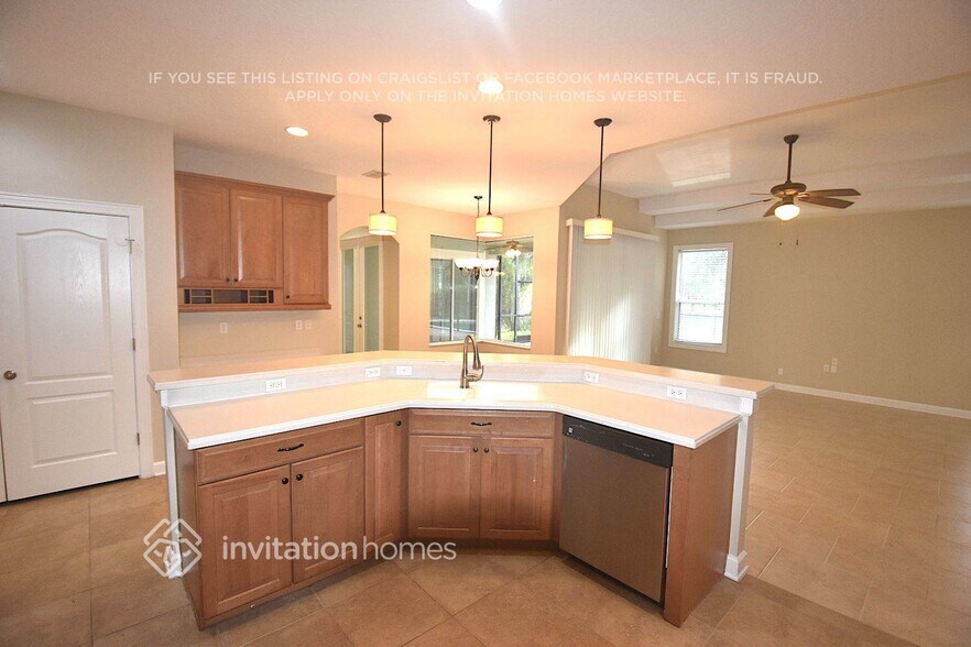 Building Photo - 2934 Park Meadow Dr