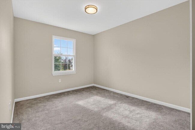 Building Photo - 6739 Rockledge Pl