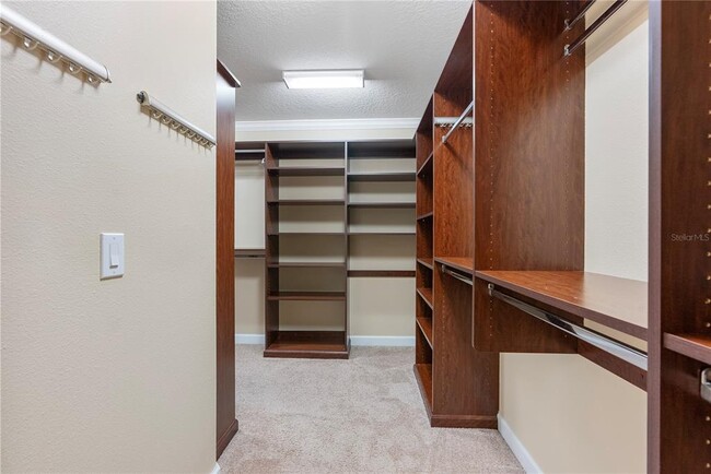 Building Photo - 19342 Paddock View Dr