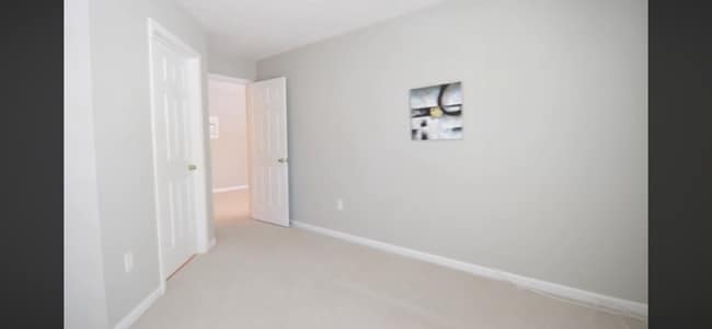 Building Photo - 2 Bedroom 2 Bathroom Condo