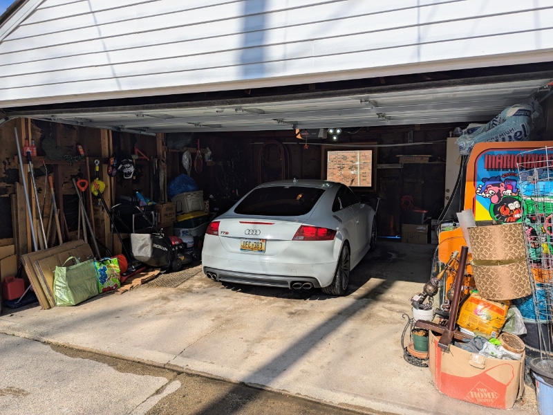 Building Photo - 1409 Catalpa Dr