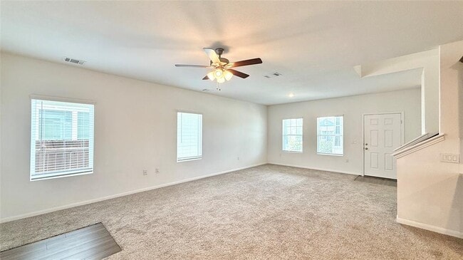 Building Photo - 156 Zion Dr