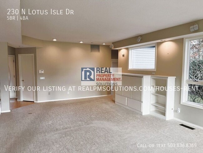 Building Photo - 230 N Lotus Isle Dr