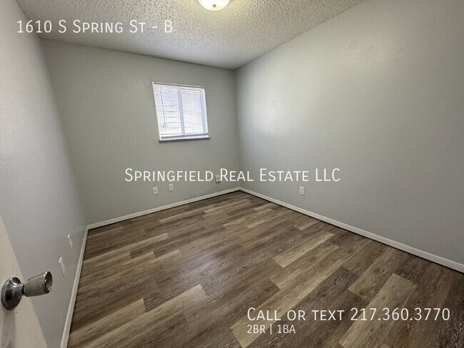 Building Photo - 1610 S Spring St