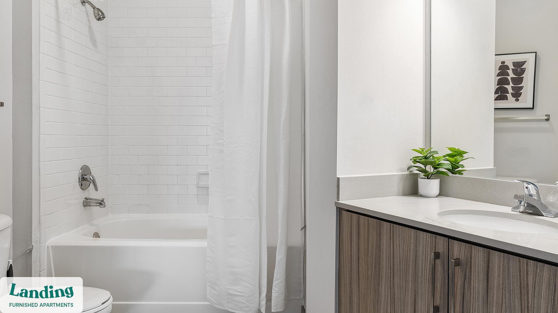 Building Photo - 930 Howell Mill Rd NW