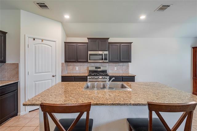 Building Photo - 801 Rutherford Dr