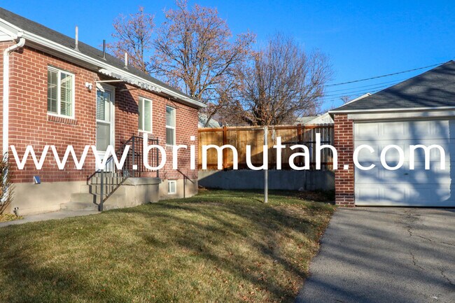 Building Photo - 2613 S Hartford St