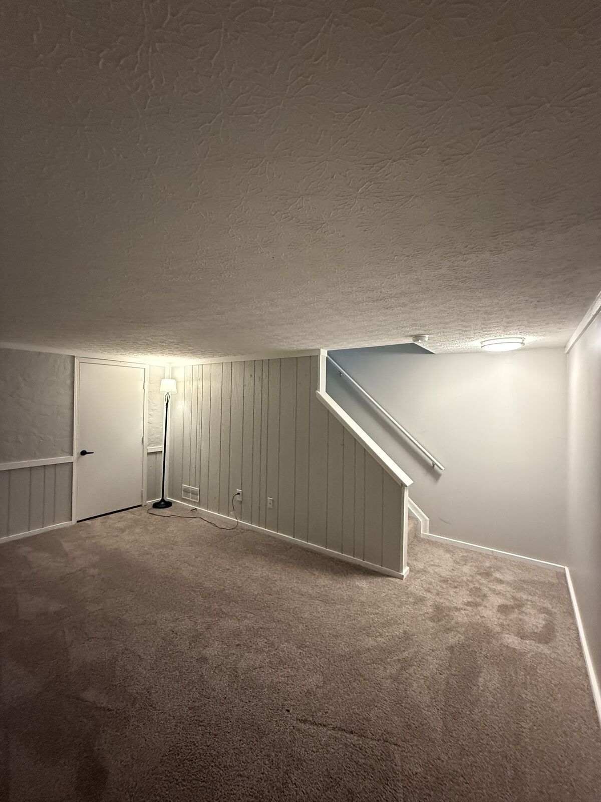 Building Photo - 146 Blakeford Dr
