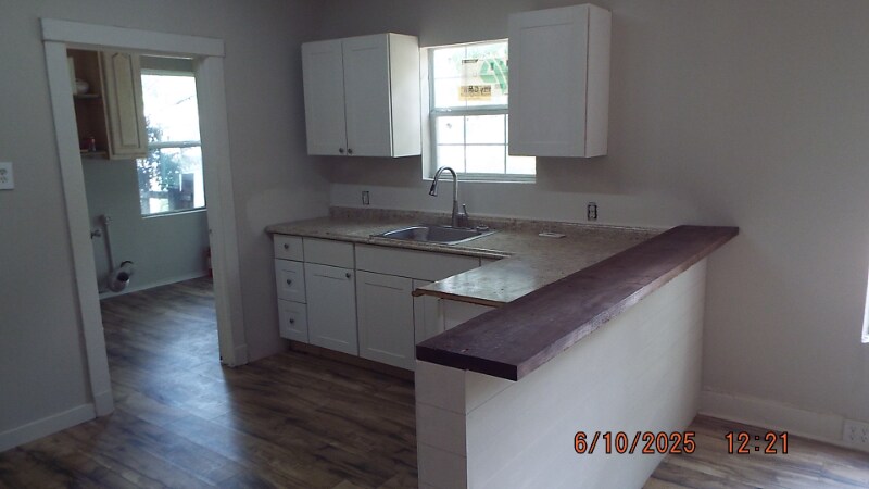 Building Photo - 1427 Schley Ave