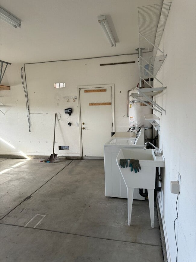 Building Photo - Sun City Roseville For Rent