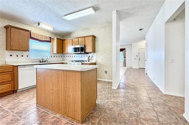 Building Photo - 108 Amber Ridge Dr