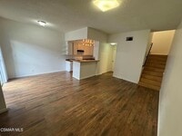 Building Photo - 14520 Plummer St