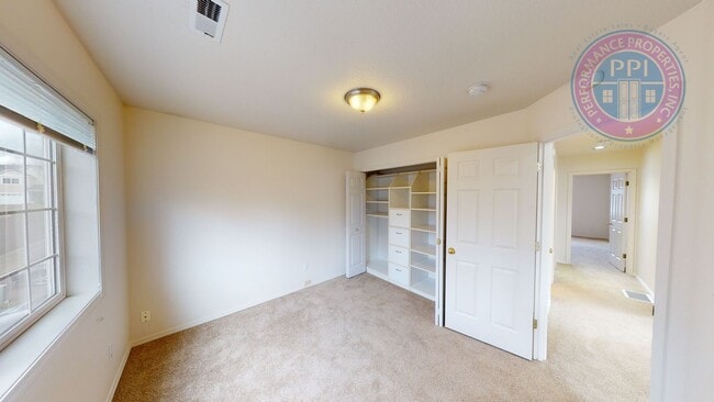 Building Photo - Beaverton / Desirable Bethany Neighborhood