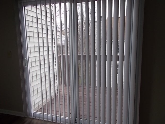 Building Photo - 28140 Detroit Rd