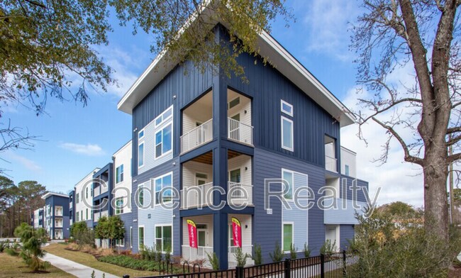 Building Photo - 610 S Kerr Ave